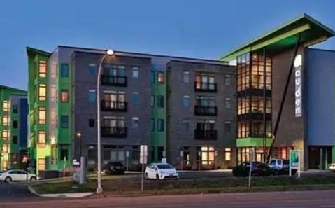 1385 Washington Student Apartments — project photograph 2